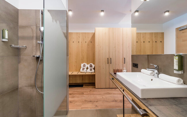 Gallery image 1