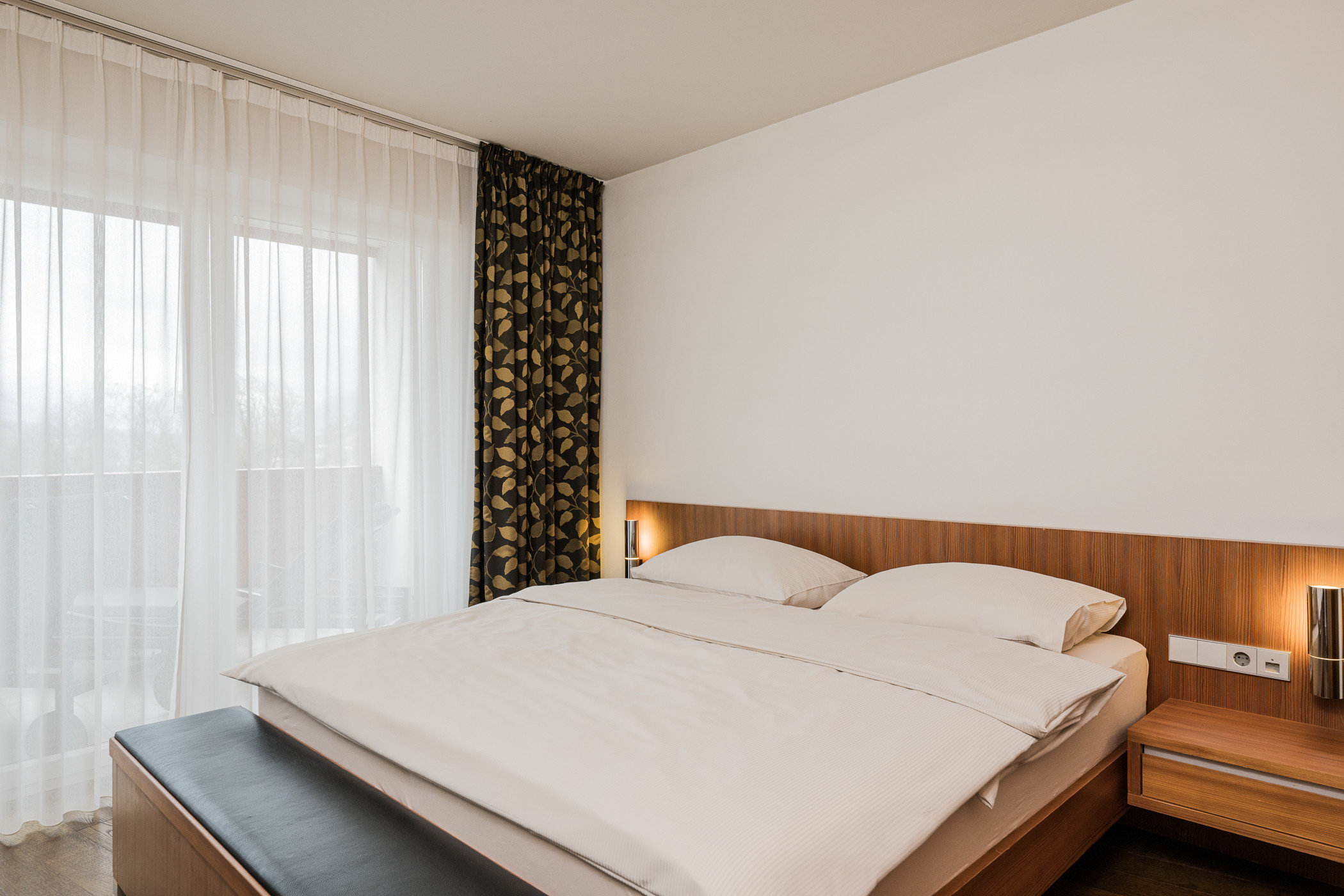 Reschen Suite 2