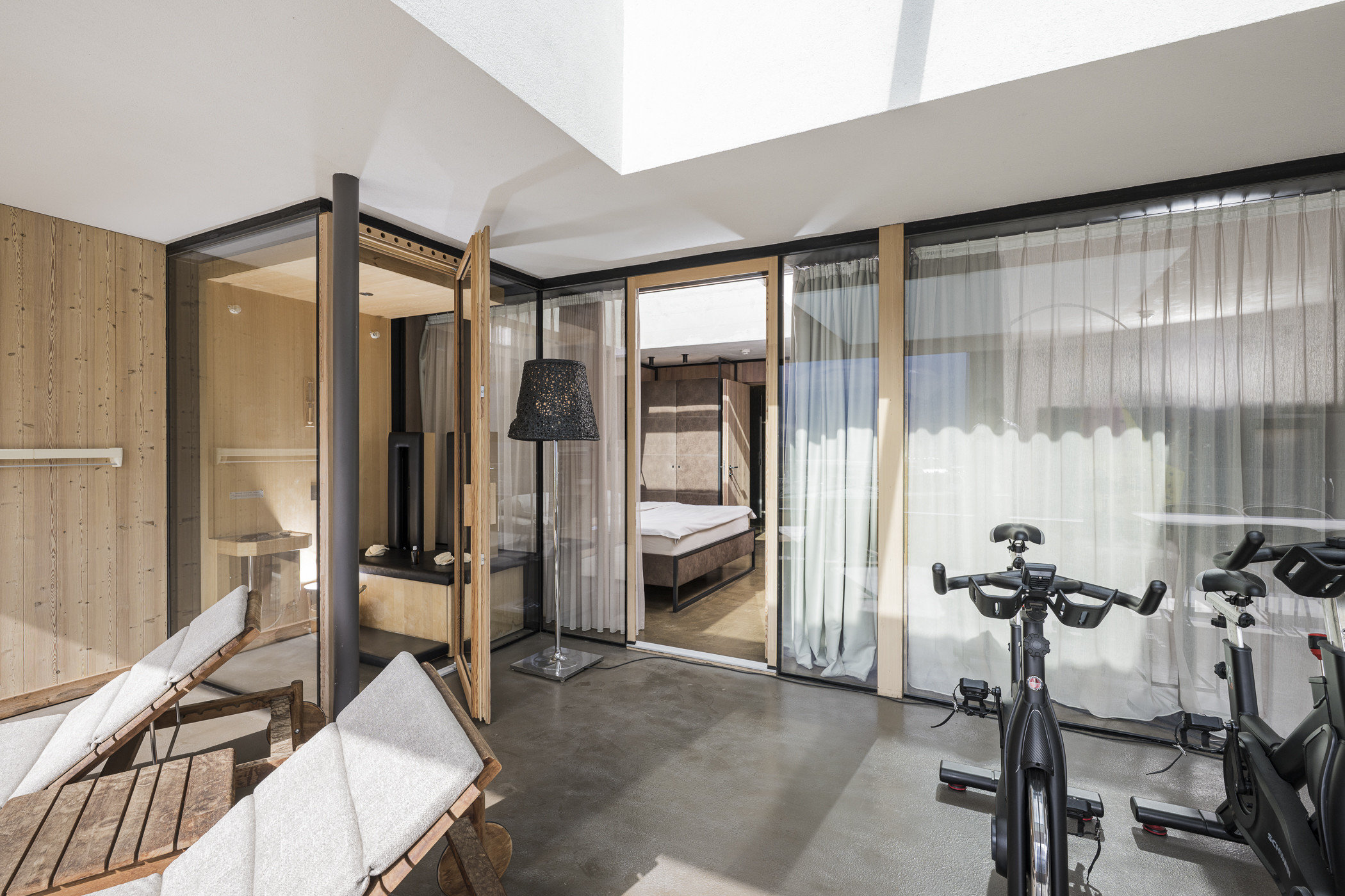 Penthouse Suite 9