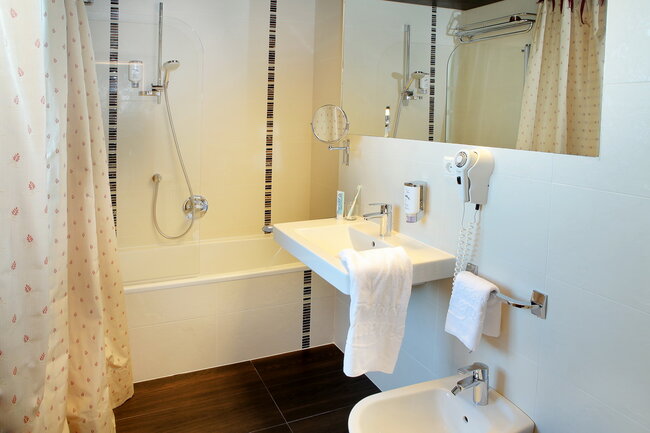 Gallery image 1