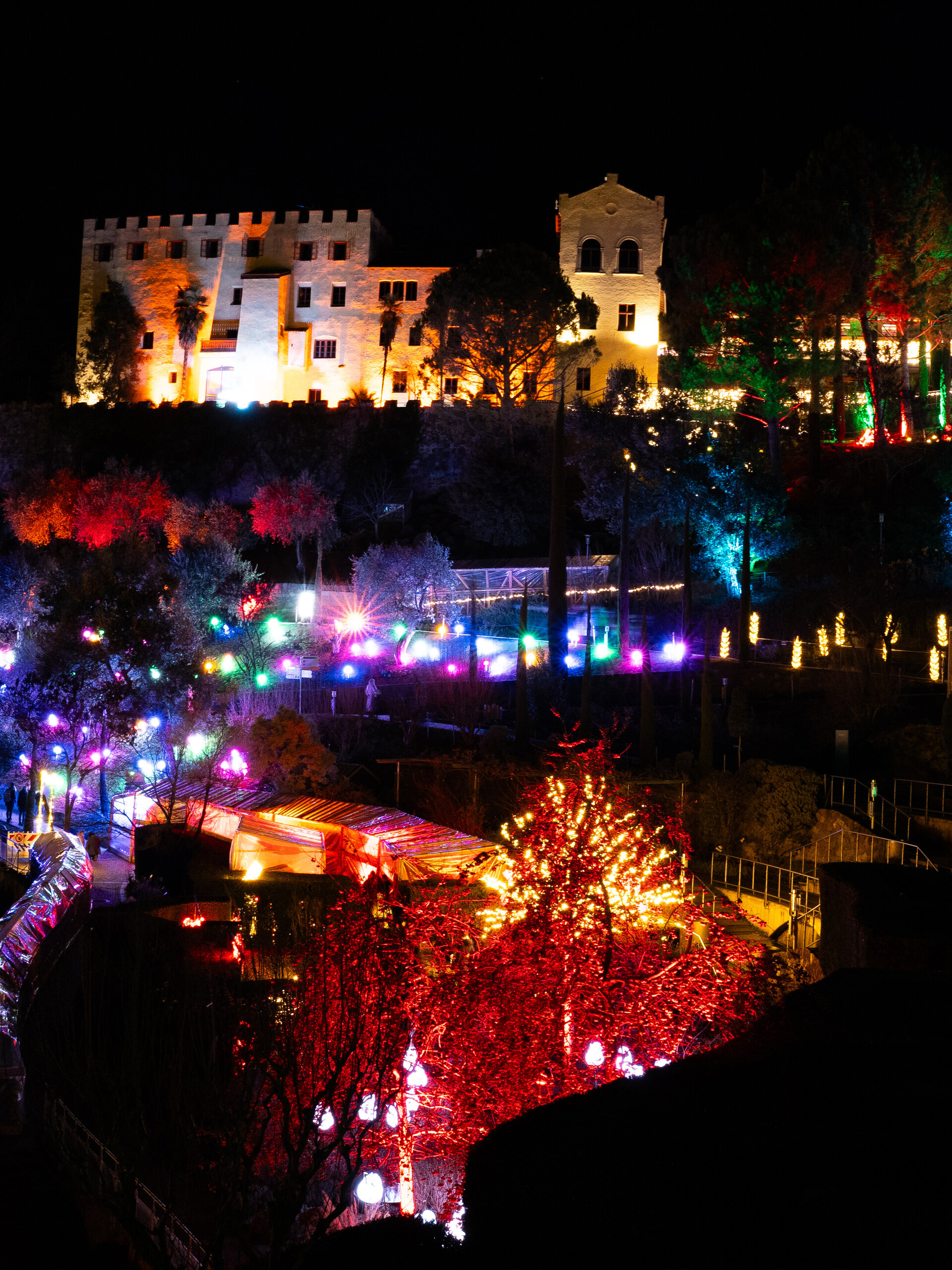 schloss_trauttmansdorff_lumagica_gesamt