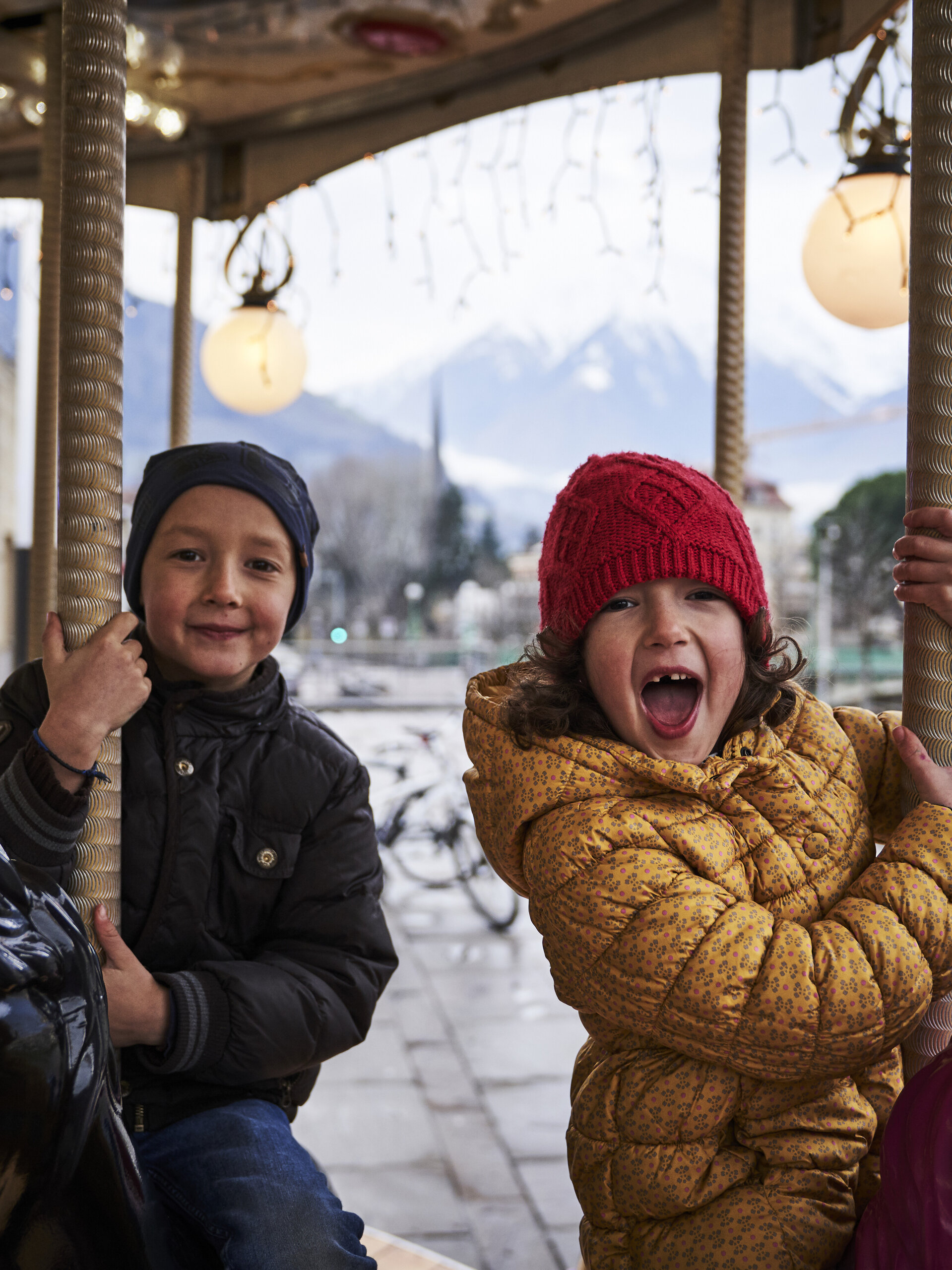 Weihnachtsmarkt_Meran_Kinder_Freude